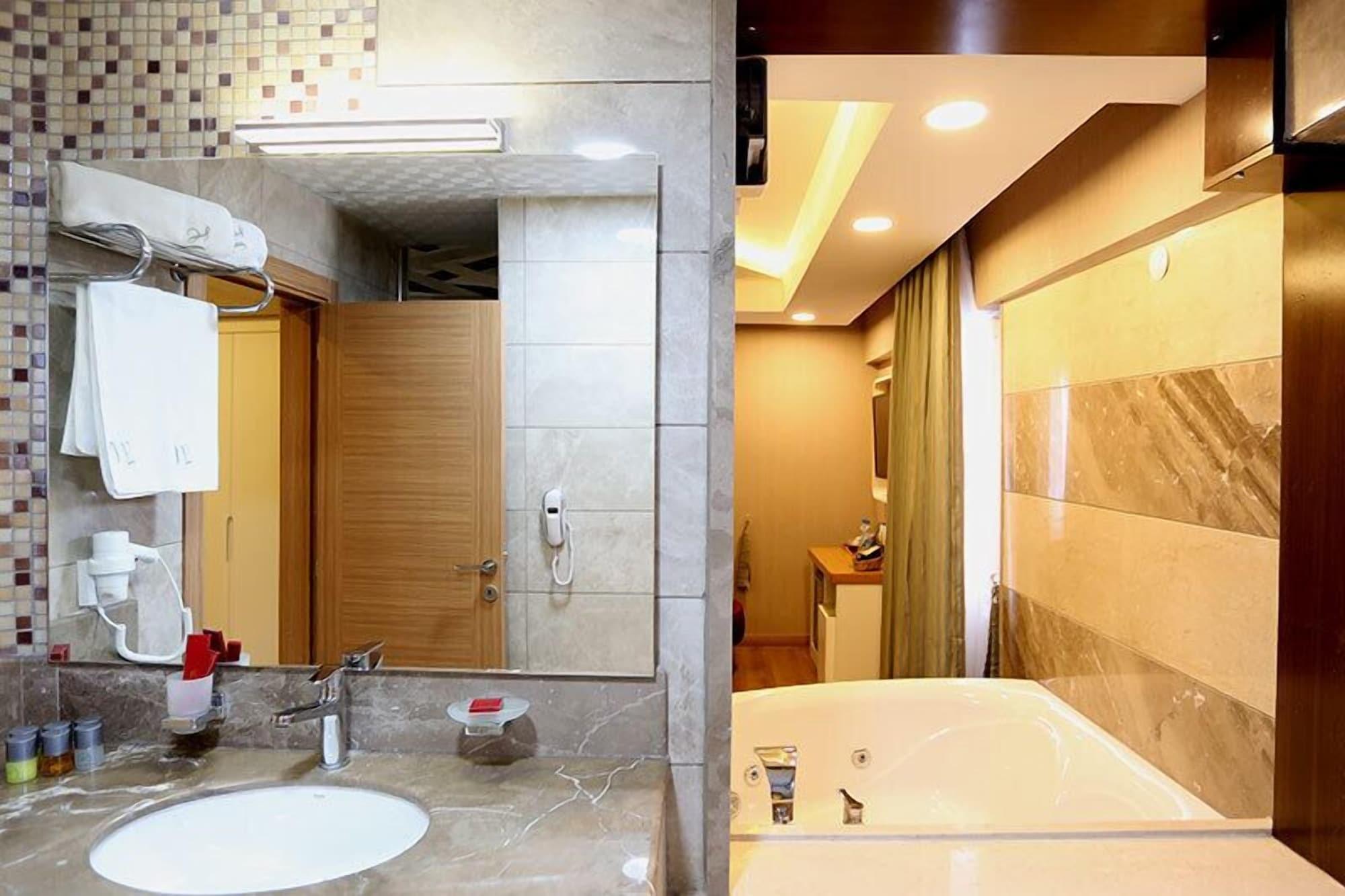 Life Corner Hotel İzmir Kültér fotó